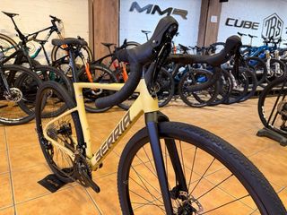 Gravel Berria Allroad ADV GRX400