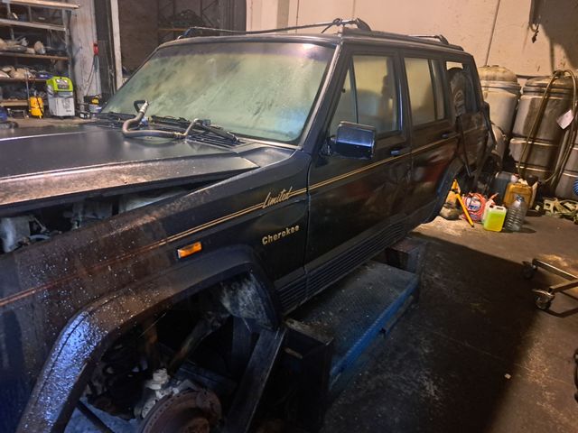 DESPIECE JEEP CHEROKEE 2.1TD REF.J8S (483)