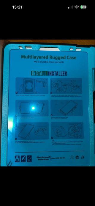 Custodie protettive tablet con accessori