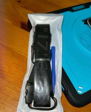 Custodie protettive tablet con accessori