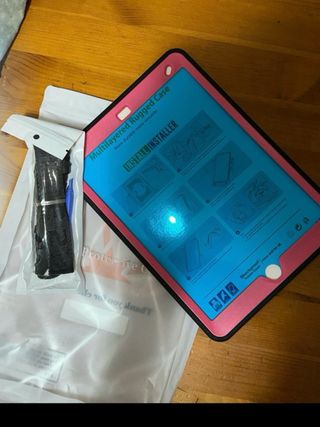 Custodie protettive tablet con accessori