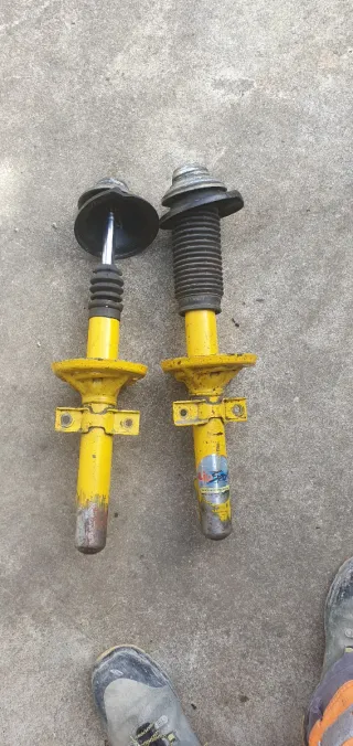 Amortiguadores Ford Fiesta XR2i