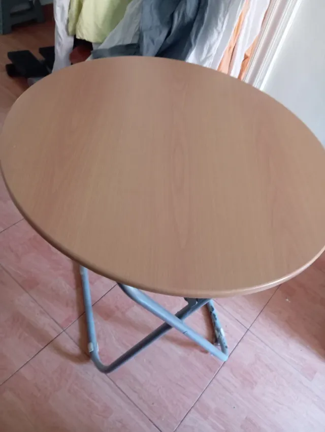Mesa redonda plegable madera