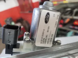 Alzacristallo sx originale ford transit dal 2014>