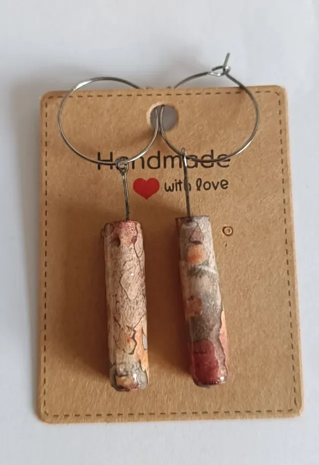 Pendientes hechos a mano