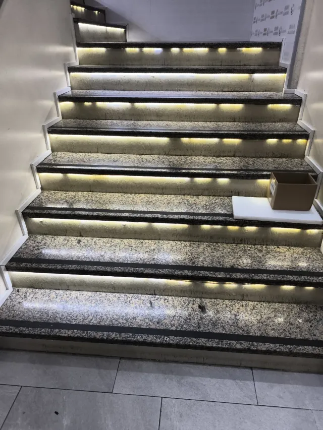 Regalo Tiras LED para escaleras