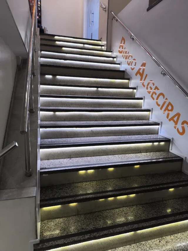 Regalo Tiras LED para escaleras