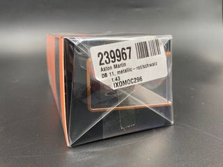 Coche a escala 1/43 Aston Martin DB11 Ixo