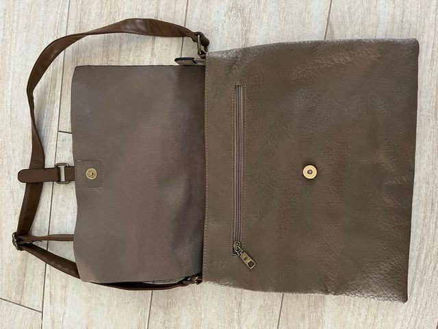 Bolso imitación piel marrón y gris