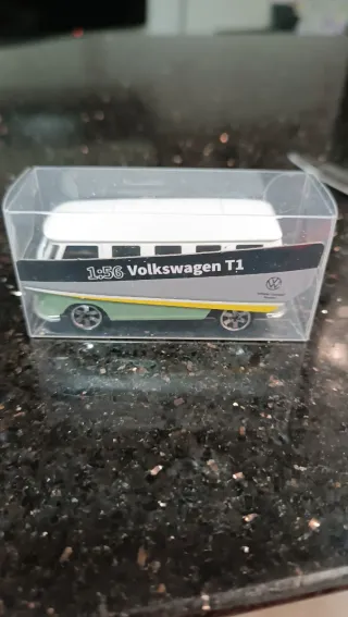 2 Volkswagen T1 Furgoneta