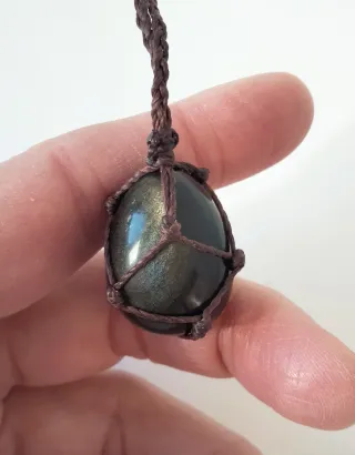 Collana con Ossidiana e cordino mogano