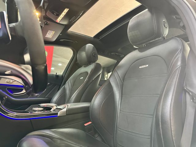 Mercedes-Benz AMG C63 Estate V8 Biturbo 476cv