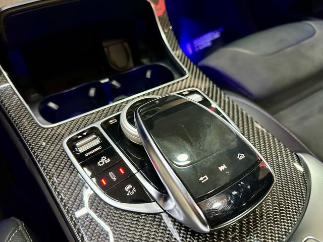 Mercedes-Benz AMG C63 Estate V8 Biturbo 476cv