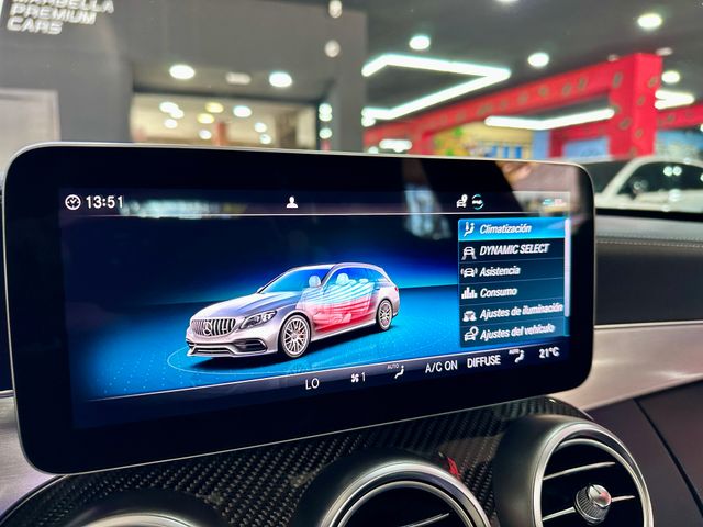 Mercedes-Benz AMG C63 Estate V8 Biturbo 476cv