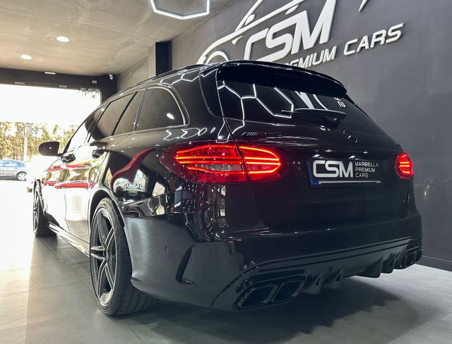 Mercedes-Benz AMG C63 Estate V8 Biturbo 476cv