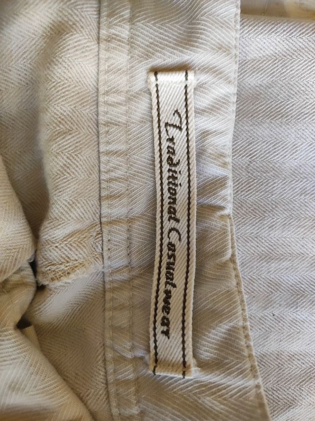 Pantalones de lino beige