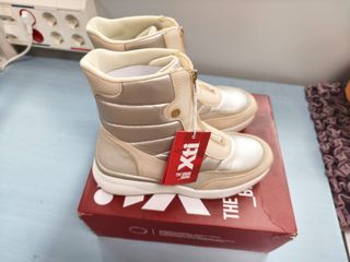 Botas Xti Beige Plataforma Cremallera