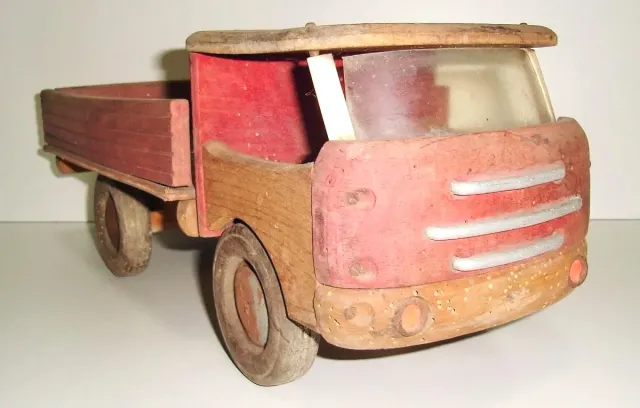 CAMIÓN DE MADERA JUGUETES DEJOU DE 43 CM DE LARGO