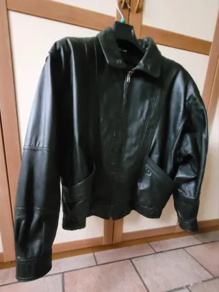 Giacca in pelle uomo nera