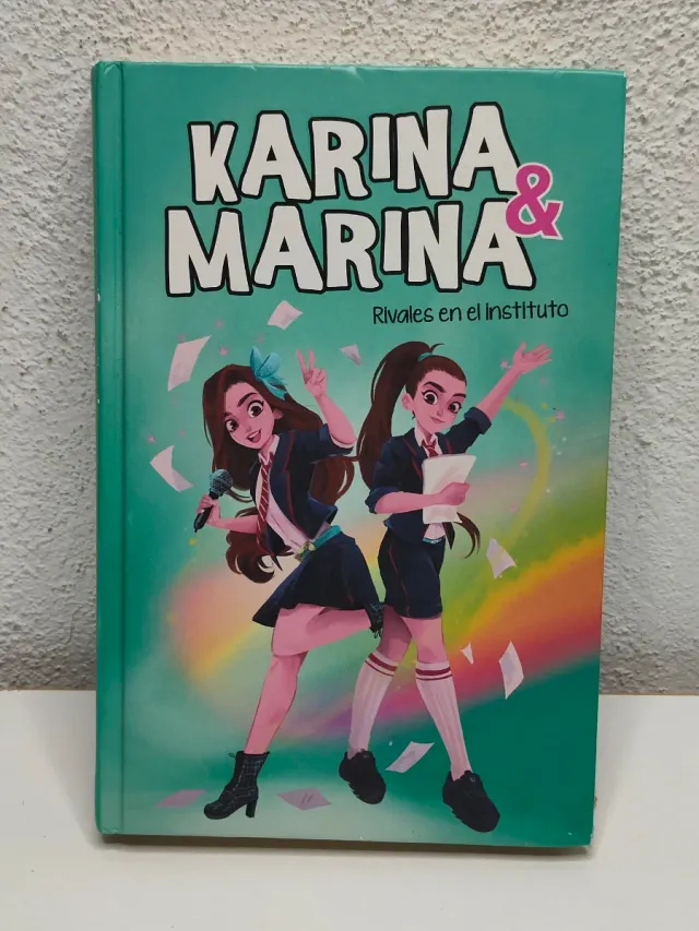 Rivales en el instituto (Karina & Marina 5)