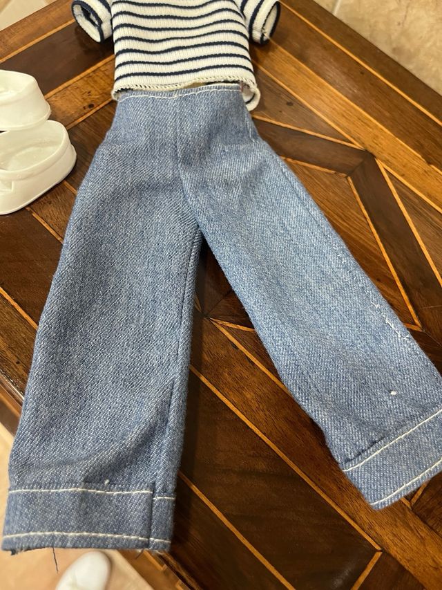 Conjunto Muñeca Lesly: Benidorm