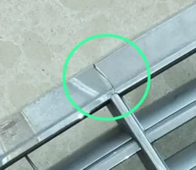 Parrilla Delantera Mercedes C220 Sport