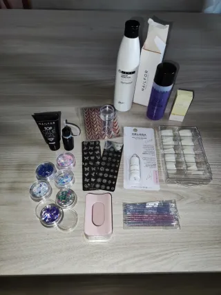 Offerta prodotti misti per unghie+omaggio