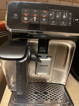 Macchina Caffè Philips Serie 3000 (comprata Maggio