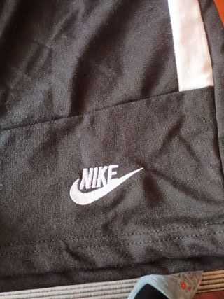 Pantalón corto Nike niño negro