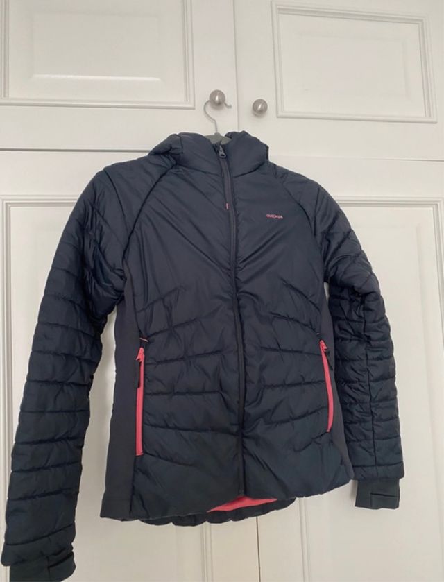 Chaqueta NUEVA acolchada Decathlon vuelta al cole