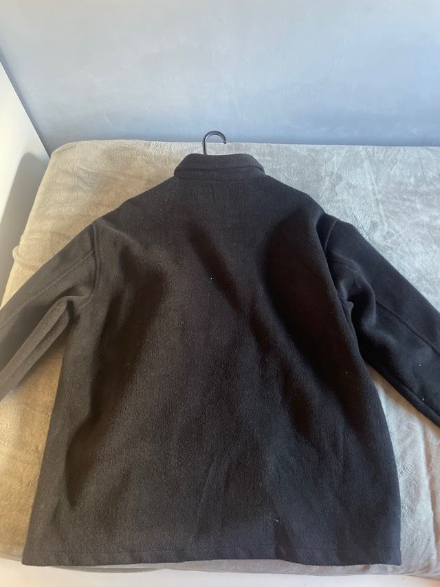 Cazadora Bershka Negra Talla L