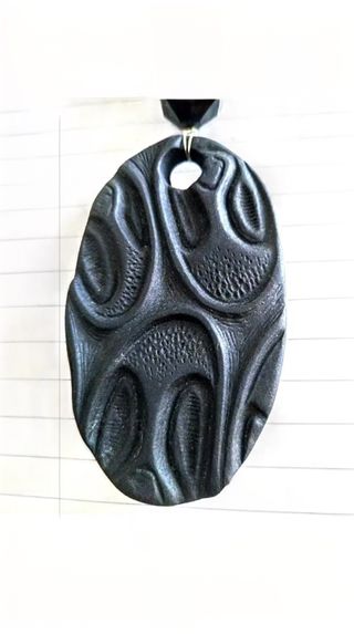 Collana pietra lavica ciondolo ovale