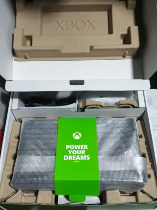 Xbox Series S Pack Gilded Hunter Xbox Series 512GB