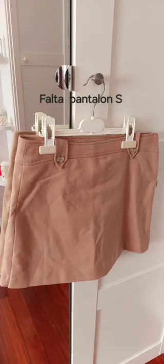 6 Faldas pantalón y 4  Top  S .Zara y Bershka