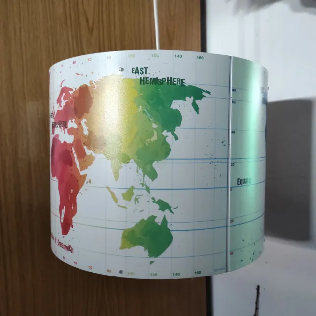 Lámpara de techo mapa mundo multicolor