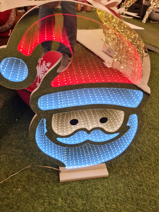 Figura Papa Noel LED Infinita