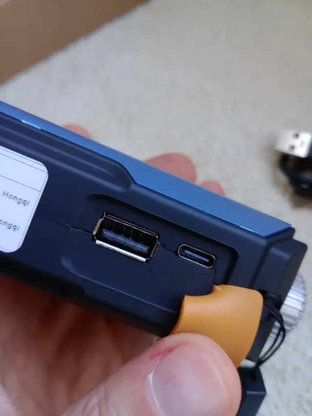 Radio de emergencia solar sin pilas