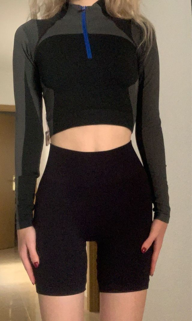 Top deportivo H&M Move cremallera gris/negro XS