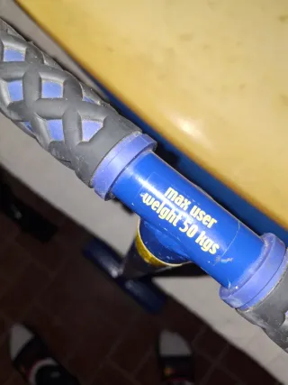 Saltador Pogo Qu-Ax Azul y Amarillo