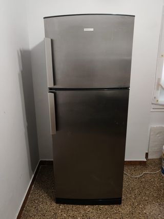 Nevera Electrolux en buen estado