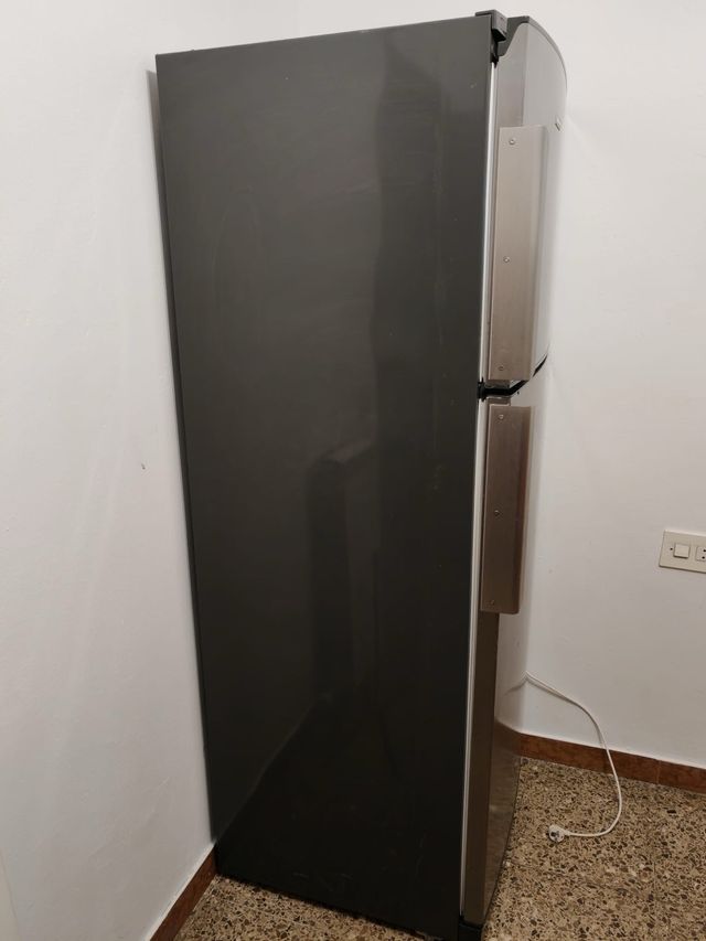 Nevera Electrolux en buen estado