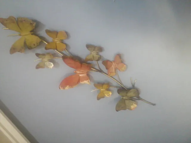 Rama de mariposas decorativa de metal