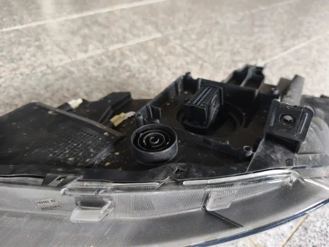 Faro Delantero Derecho Seat León 2018