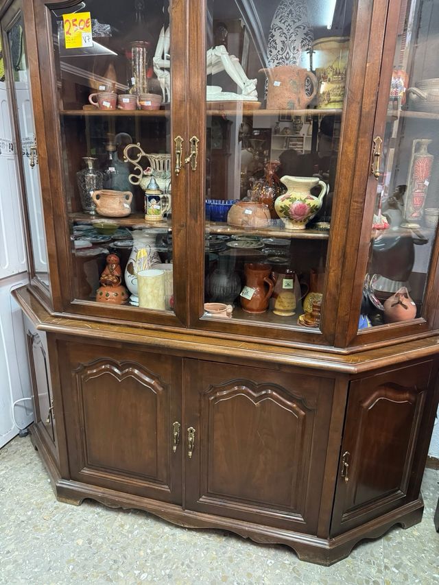Vitrina Antigua Madera y Cristal
