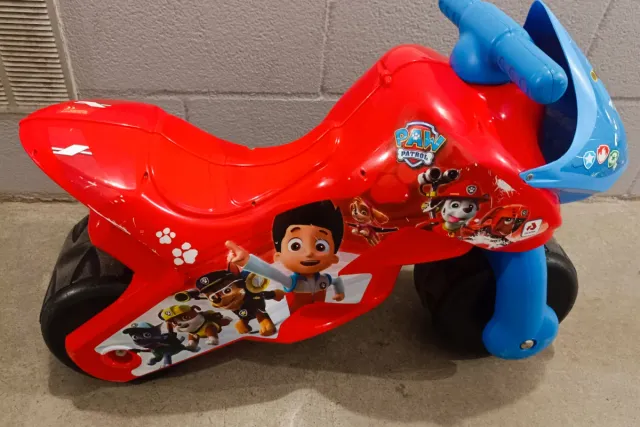 Moto Patrulla Canina Infantil Roja y Azul.