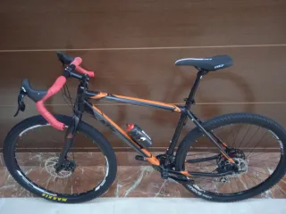 KTM ULTRA RACE DE GRAVEL