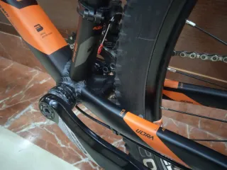 KTM ULTRA RACE DE GRAVEL