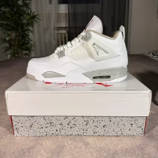 Jor݉dan 4 White Oreo Talla 42