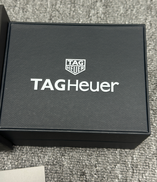 Caja TAG Heuer