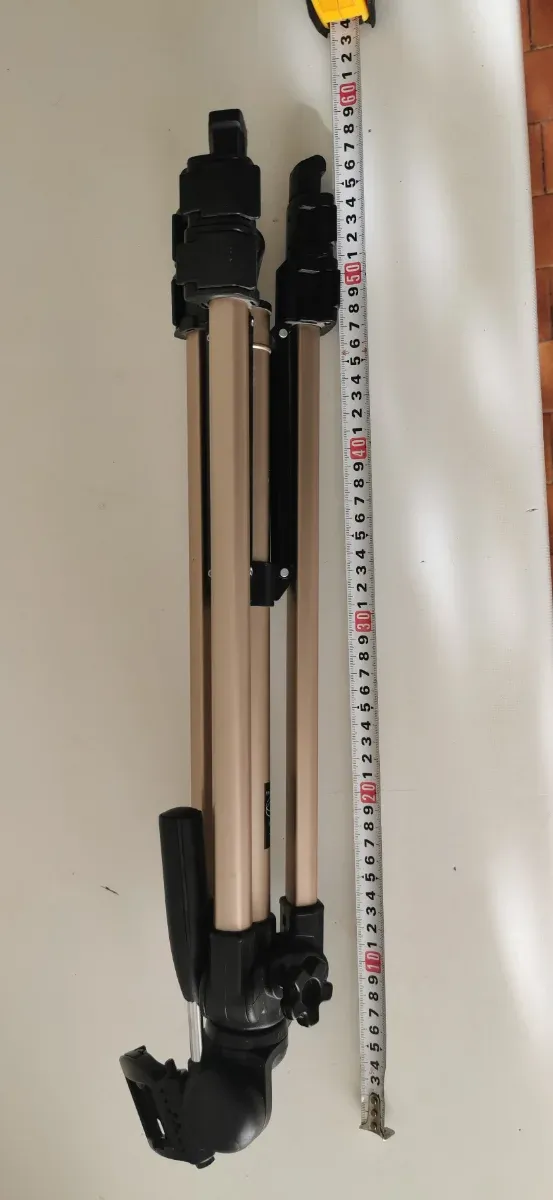 Trípode para fotos y vídeos